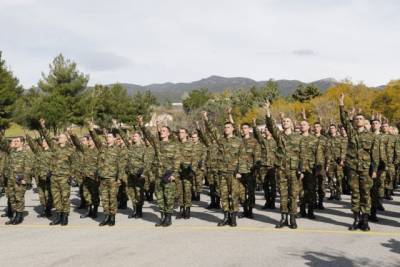 Ορκίστηκαν 650 νεοσύλλεκτοι της 2017 Α&#039; ΕΣΣΟ στο 9ο Σύνταγμα Πεζικού (βίντεο-φωτογραφίες)
