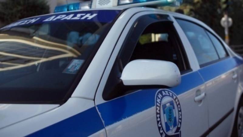 Αναστάτωση στη Θεσσαλονίκη από 58χρονο που βγήκε στο μπαλκόνι με καραμπίνα