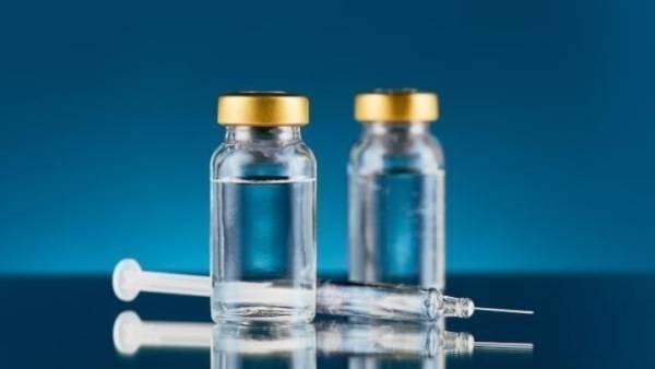 Η Όμικρον μειώνει την αποτελεσματικότητα των εμβολίων - Απολύτως αναγκαίες οι ενισχυτικές δόσεις, σύμφωνα με αμερικανική μελέτη