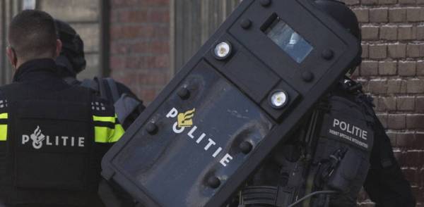Ολλανδία: Συνελήφθησαν ύποπτοι που σχεδίαζαν τρομοκρατική επίθεση
