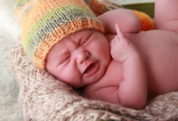 Τα μωρά κλαίνε κατά μέσο όρο δύο ώρες τη μέρα τις πρώτες εβδομάδες