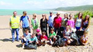 Εθελοντές καθάρισαν παραλίες στην Τριφυλία