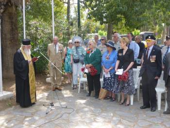 Τίμησαν την 74η επέτειο από τη Μάχη της Καλαμάτας (βίντεο και φωτογραφίες)