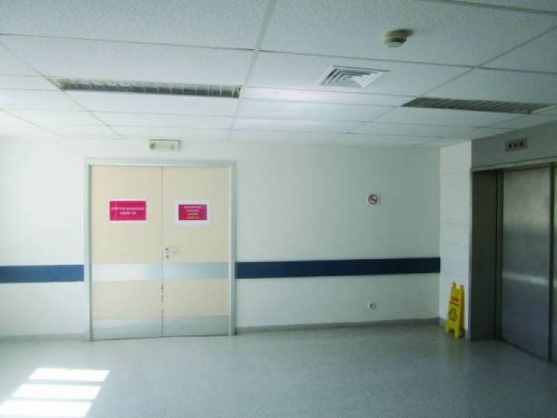 Αυξήθηκαν σε 36 οι ασθενείς στην κλινική Covid του Νοσοκομείου Καλαμάτας