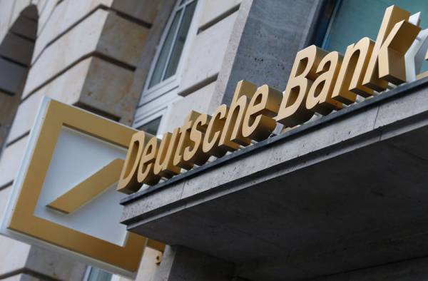 Εδώ η Deutsche Bank χάνεται …βαρκούλες αρμενίζουν 