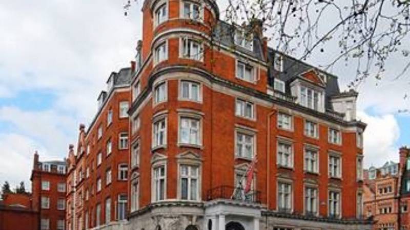 Ανοίγει ξανά στο Λονδίνο, το Cadogan Hotel, στο οποίο συνελήφθη ο Όσκαρ Ουάιλντ