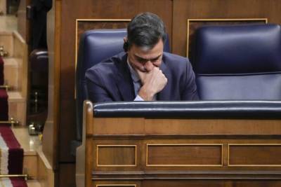 Ισπανία: Νέο σκάνδαλο για την κυβέρνηση Σάντσεθ, επανέρχεται το αίτημα για πρόωρες εκλογές