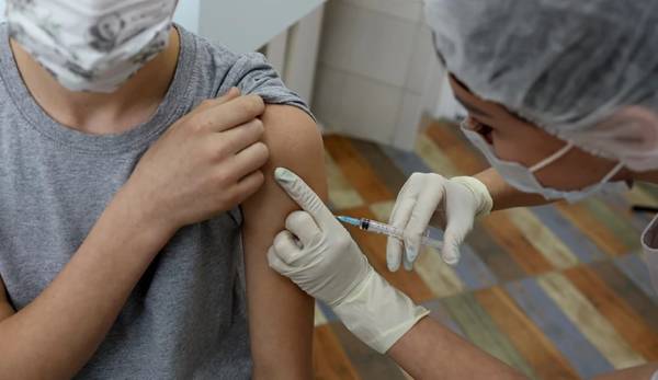 Κύπρος: Αρχίζει η χορήγηση της 4ης δόσης εμβολίου κατά του κοροναϊού στους άνω των 60 ετών