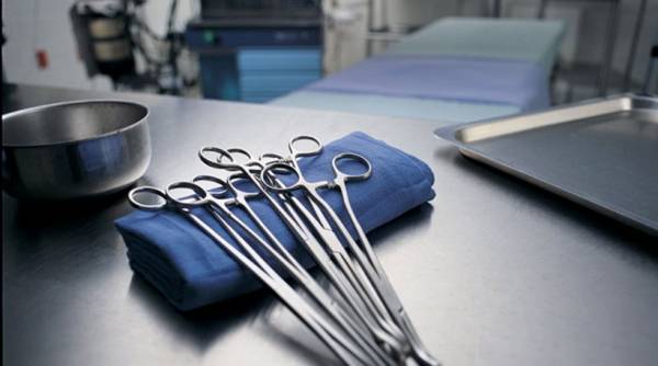 6 γιατροί και 8 διοικητικοί κατηγορούμενοι για υπερκοστολόγηση αναλώσιμων σε δημόσιο νοσοκομείο