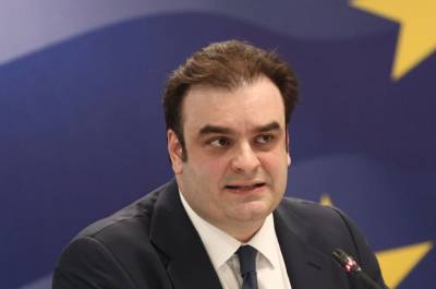 Πιερρακάκης: Έχουν γίνει πολλά για την ψηφιοποίηση αλλά πρέπει να απλοποιηθεί και η υπόλοιπη γραφειοκρατία