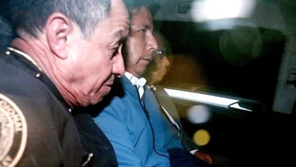 Παραμένει προφυλακισμένος για 18 μήνες ο πρώην Πρόεδρος του Περού
