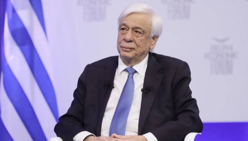 Θετικός στον κορονοϊό ο Προκόπης Παυλόπουλος