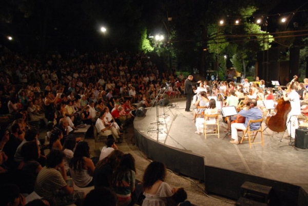 Συναυλία για τα Παιδικά Χωριά SOS απόψε στο αμφιθέατρο Κάστρου Καλαμάτας