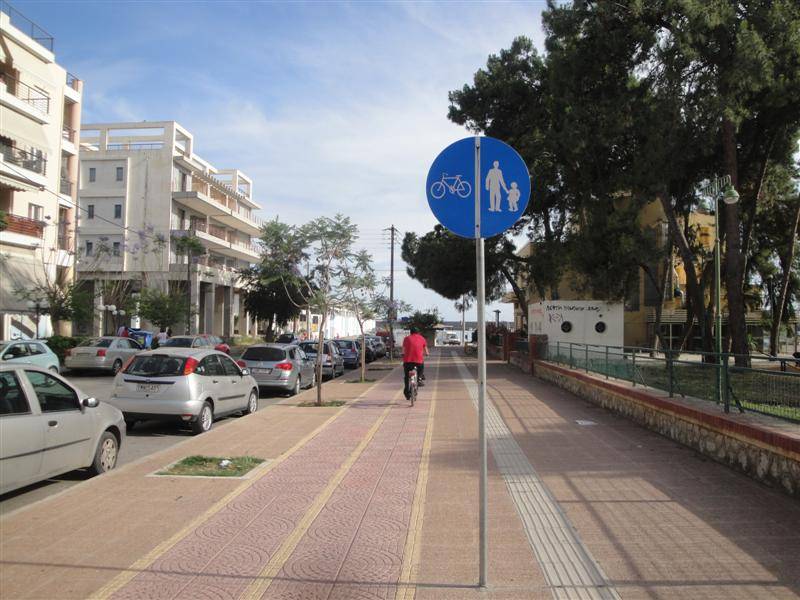 Κανόνες οδικής κυκλοφορίας για πατίνια και ποδήλατα