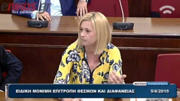 Επεισόδιο Ραχήλ Μακρή με Άδωνι: Να πάτε για γιόγκα με τη σύζυγο