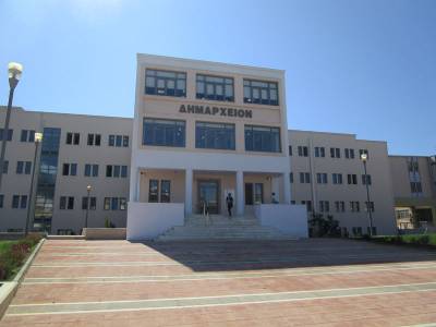 Βουλευτής Κιλκίς εκπρόσωπος της Ν.Δ. στα εγκαίνια του δημαρχείου Καλαμάτας