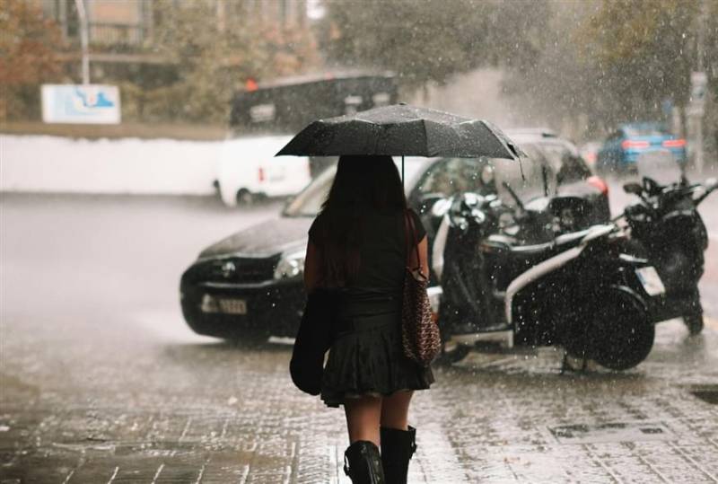 Αλλάζει το σκηνικό του καιρού - Έρχονται καταιγίδες (Βίντεο)