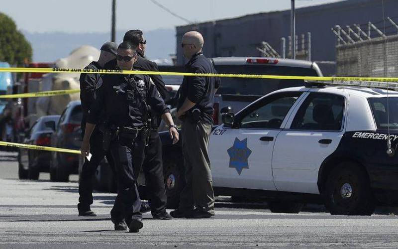 Ένοπλος άνοιξε πυρ σε αντιπροσωπεία αυτοκινήτων στην Καλιφόρνια - Δύο νεκροί