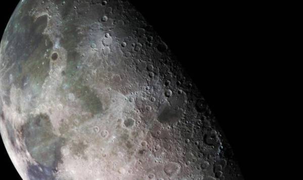 Σελήνη: Βρέθηκαν για πρώτη φορά ψυχρές παγίδες διοξειδίου του άνθρακα