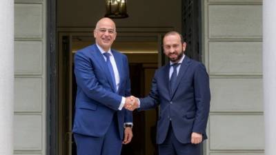 Στο Ερεβάν ο Ν. Δένδιας- Συνάντηση με τον ΥΠΕΞ της Αρμενίας