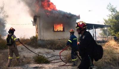 Ζευγολατιό Κορινθίας: Κρίσιμη η κατάσταση του πυροσβέστη