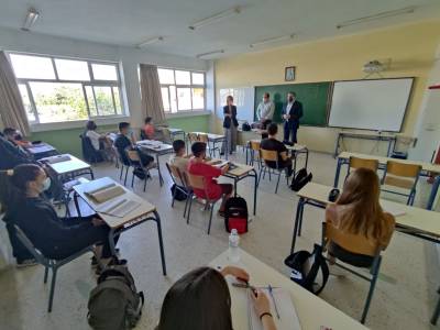 Επίσκεψη του Θανάση Βασιλόπουλου στο 5ο Γυμνάσιο Καλαμάτας