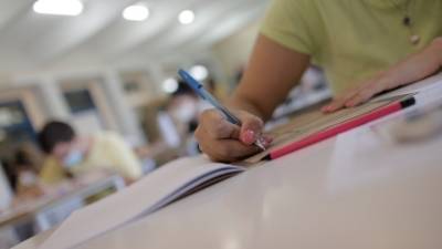 Πανελλαδικές εξετάσεις: Τηλεφωνική γραμμή υποστήριξης των υποψηφίων
