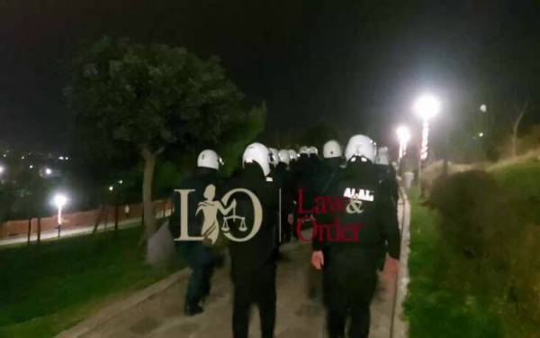 Μεγάλη επιχείρηση της Αστυνομίας σε κορονοπάρτι στον Άλιμο (Βίντεο)