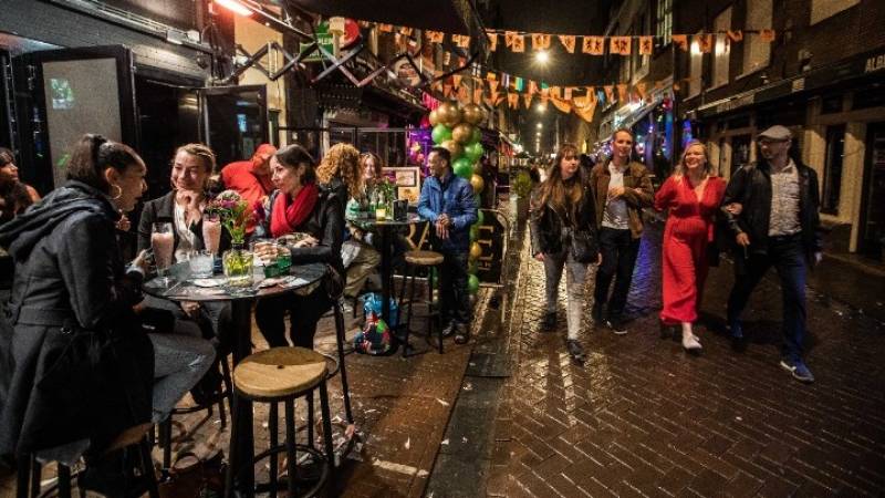 Ολλανδία-Covid-19: Εξαπλασιάστηκαν τα νέα κρούσματα μέσα σε μία εβδομάδα