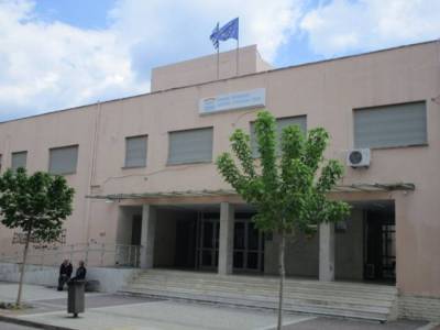 Διαμαρτυρία συνταξιούχων στο Κέντρο Υγείας Καλαμάτας