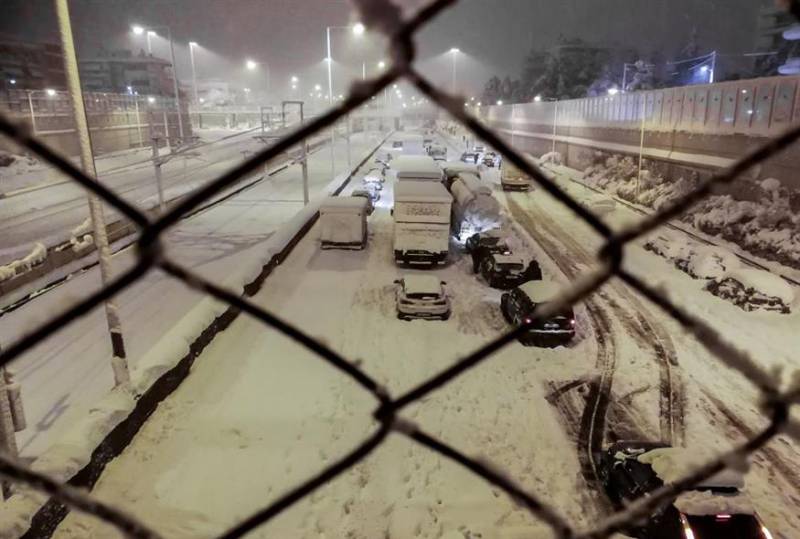 Κακοκαιρία Ελπίς - Μαρτυρία: Άρχισα να έχω σπασμούς από το κρύο - Το τρένο που ήρθε πήγαινε τους επιβάτες πέρα - δόθε