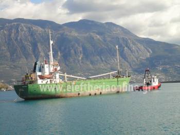 Εφυγε από το λιμάνι της Καλαμάτας το &quot;Amada&quot; (βίντεο)