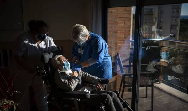 Κορονοϊός: Θετικοί στην ινδική μετάλλαξη σχεδόν οι μισοί από τους ενοίκους σε γηροκομείο στο Βέλγιο