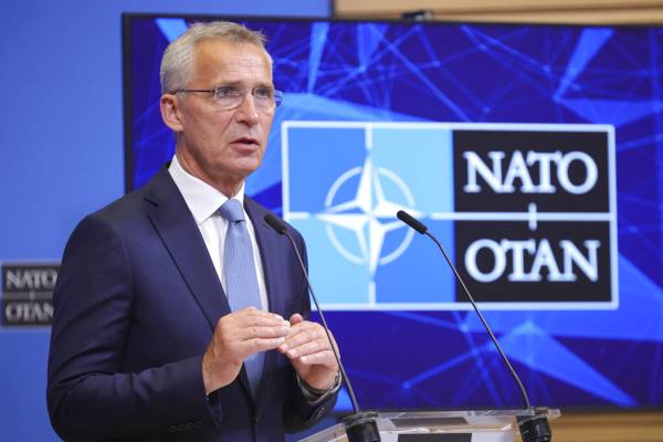 Ο γγ του ΝΑΤΟ αναμένει ότι Φινλανδία και Σουηδία θα ενταχθούν στη Συμμαχία εντός του 2023