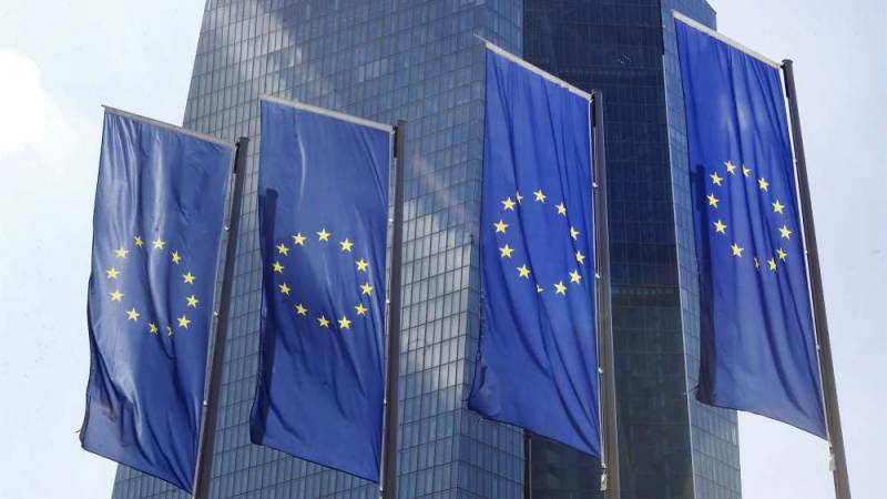 Προσδοκίες για «πάγωμα» των επιτοκίων από την ΕΚΤ