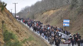 Σύγκρουση Λαφαζάνη-εργαζομένων για τις Σκουριές