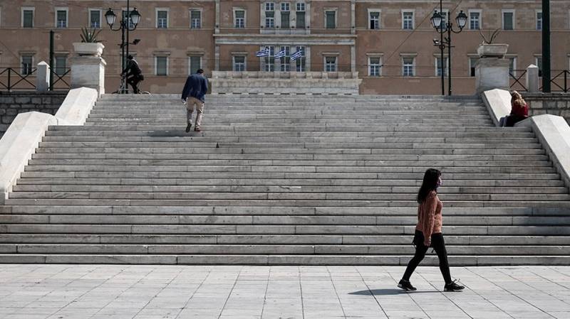 Καθηγητής Πνευμονολογίας: Πάσχα στα σπίτια μας - Δεν αλλάξαμε στρατηγική, είμαστε εγκλωβισμένοι