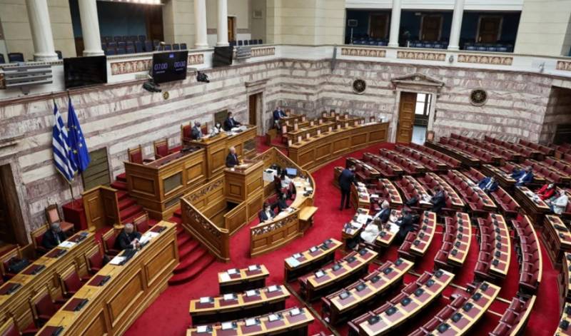 Απορρίφθηκε το νομοσχέδιο για άρση των περιορισμών στην ψήφο των Ελλήνων του εξωτερικού