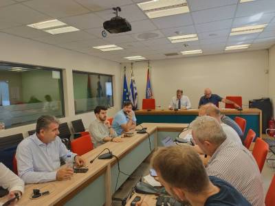 Αναβολή απόφασης για κατάστημα στη Βέργα