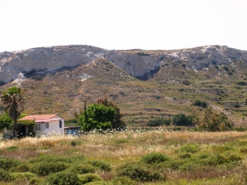 Ερχεται &quot;χαράτσι&quot; και στα αγροτεμάχια 