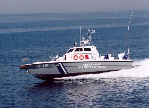 Ακυβέρνητο σκάφος με μετανάστες ανοιχτά της Μονεμβασιάς
