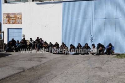 Στο Διοικητήριο Καλαμάτας θα φιλοξενηθούν οι 85 μετανάστες (βίντεο)