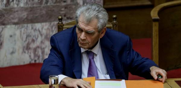 Παπαγγελόπουλος: «Ναι» στη διεύρυνση του κατηγορητηρίου με 175 ψήφους