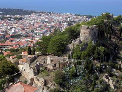 Δωρεά για το φωτισμό της Παλιάς Πόλης της Κυπαρισσίας