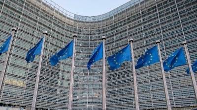 Κομισιόν: Οι εταιρείες της ΕΕ μπορούν να πληρώνουν νόμιμα για το ρωσικό αέριο