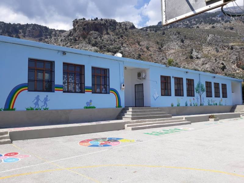 Ζαχαράκη: Τα σχολεία στα Βορίζια θα ανοίξουν στα μέσα της εβδομάδας (βίντεο)