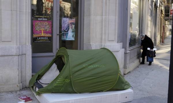 Γαλλία: Επιδεινώνεται η κατάσταση των άστεγων ανηλίκων