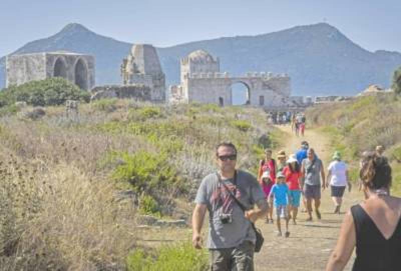 Μείωση των ταξιδιωτικών εσόδων στην Πελοπόννησο (πίνακες)