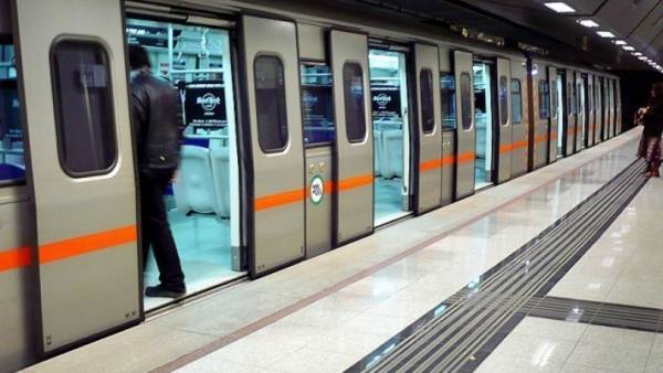 Αθήνα: Αρνητές μάσκας επιτέθηκαν και ξυλοκόπησαν εργαζόμενο στο Μετρό