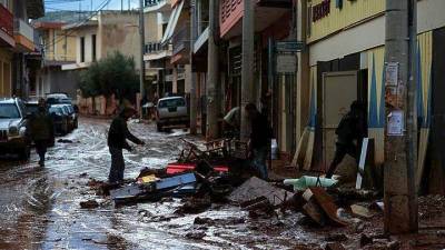 Στους 23 οι νεκροί από τις πλημμύρες στην Μάνδρα Αττικής